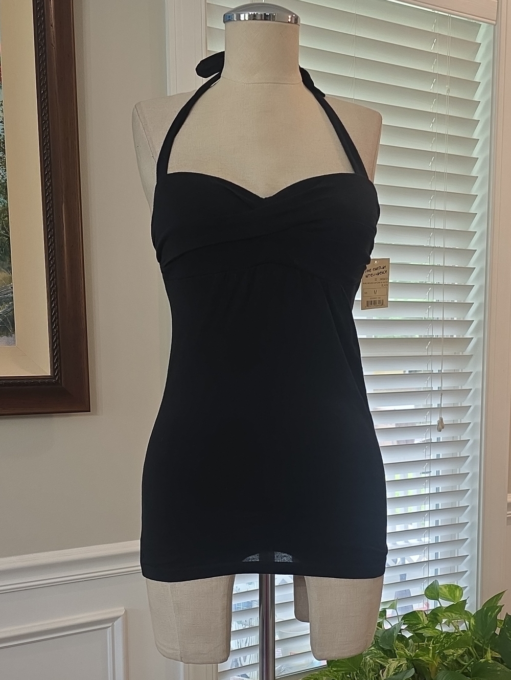 lei Black Halter Camisole Top